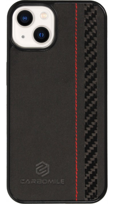 Coque iPhone 14 - Carbomile alcantara et carbone avec surpiqûres rouges (compatible MagSafe)