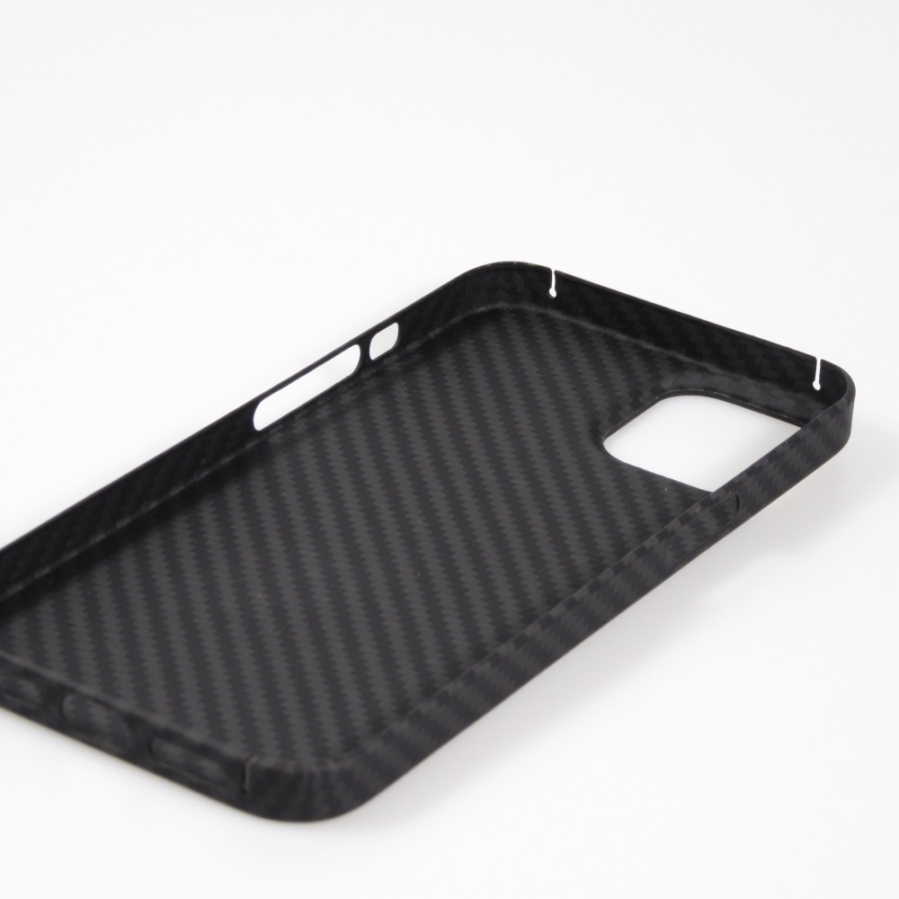 Coque iPhone 13 - Carbomile case de protection en fibre de carbone aramide véritable - Noir