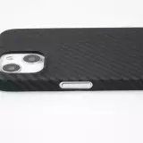 iPhone 16 Plus Case Hülle - Carbomile Schutzcase aus echtem Aramid Carbonfaser - Schwarz