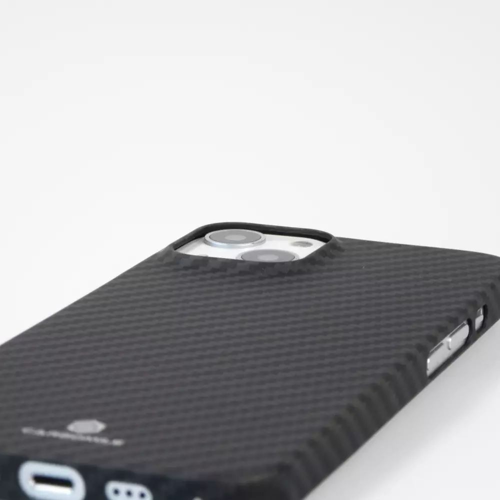 iPhone 16 Plus Case Hülle - Carbomile Schutzcase aus echtem Aramid Carbonfaser - Schwarz
