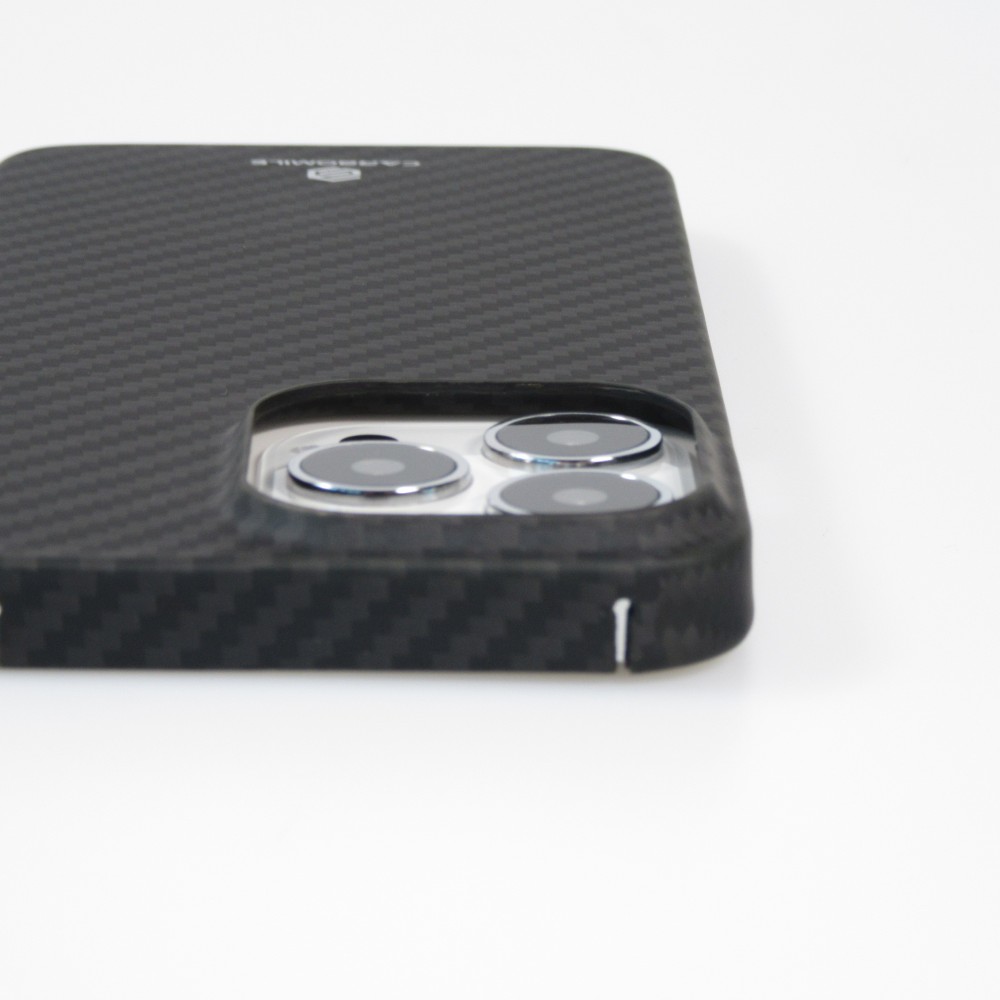 iPhone 14 Pro Max Case Hülle - Carbomile Schutzcase aus echtem Aramid Carbonfaser - Schwarz