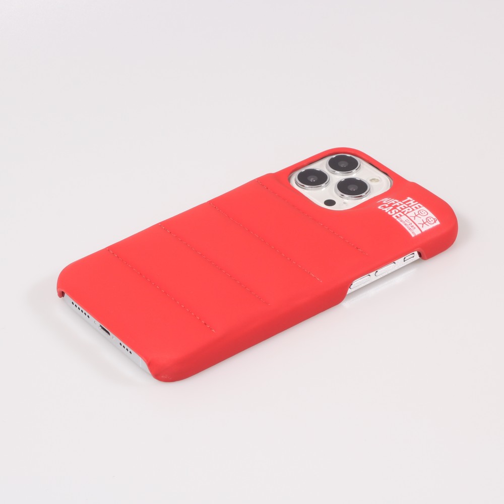 iPhone 13 Pro Case Hülle - 3D stylische Daunenjacke Design mit Ziernaht - Rot
