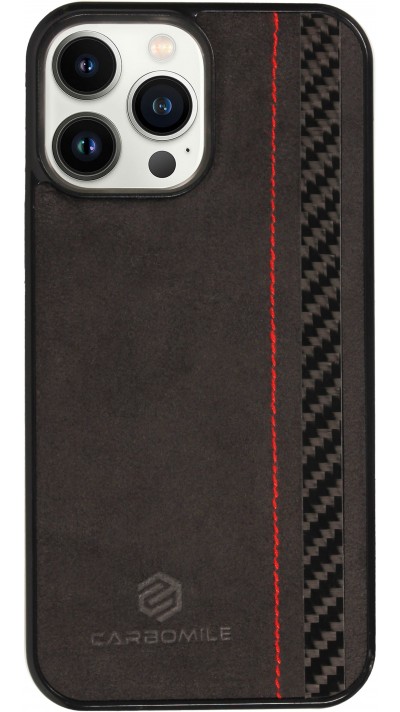 Coque iPhone 14 Pro - Carbomile alcantara et carbone avec surpiqûres rouges (compatible MagSafe)