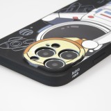 iPhone 13 Pro Case Hülle - Exploring happy Astronaute - Schwarz