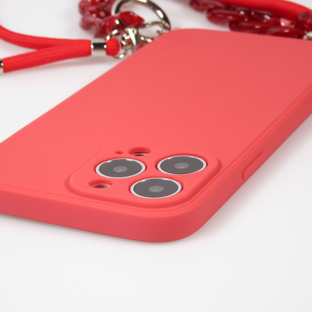 Coque iPhone 13 Pro Max - Gel silicone avec corde collier & chaîne de pierre décorative - Rouge