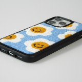 iPhone 13 Pro Case Hülle - Hart Silikon rigide tufting lachender Blumen-Teppich