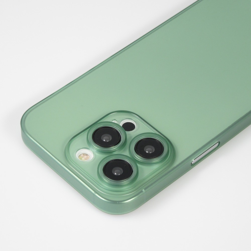 Coque iPhone 14 Pro - plastique ultra fin semi-transparent mat - Vert