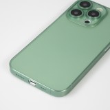 Coque iPhone 14 Pro - plastique ultra fin semi-transparent mat - Vert