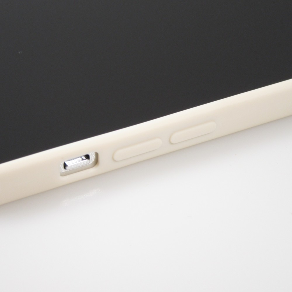 Coque iPhone 16e - Silicone Mat Coeur doré - Beige