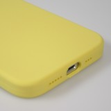 Coque iPhone 15 Plus - Soft Touch - Jaune