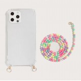 Coque iPhone 12 / 12 Pro - Gel transparente avec chaine en perle intégrée blanc