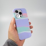Coque iPhone 13 Pro - Gel Soft touch lisse Stripes bleu/violet
