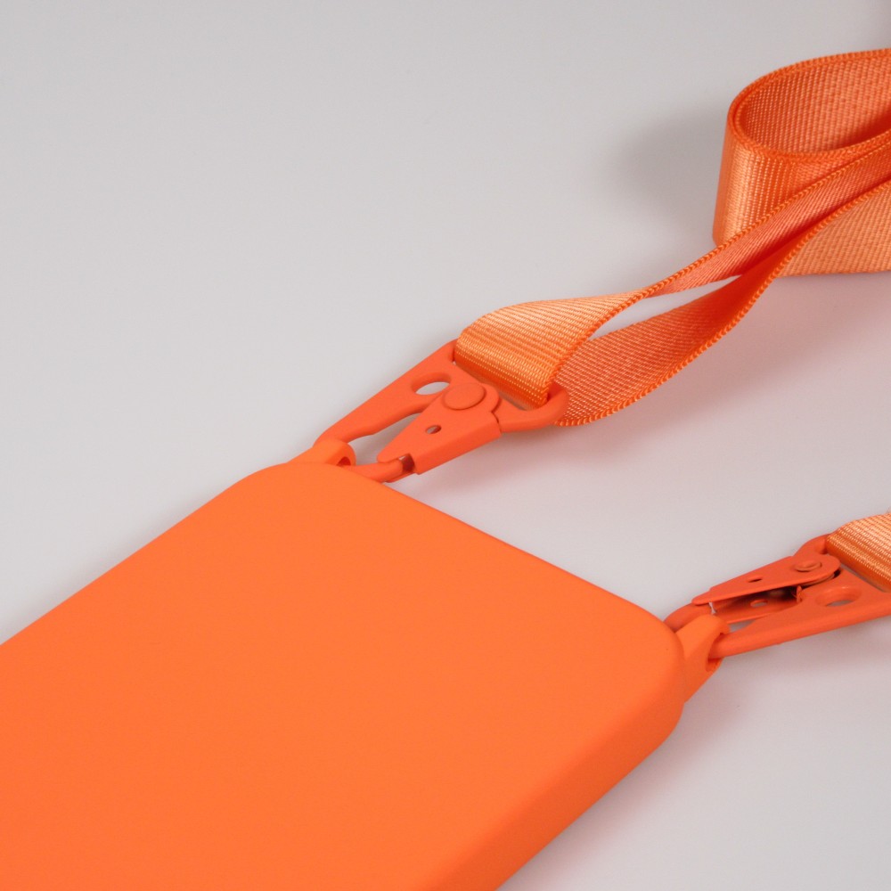 iPhone 14 Pro Case Hülle - Silikon matt mit Trageschlaufe und Metall Karabiner - Orange