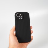 Coque iPhone 15 - Silicone mat soft touch avec lignes en relief  - Noir