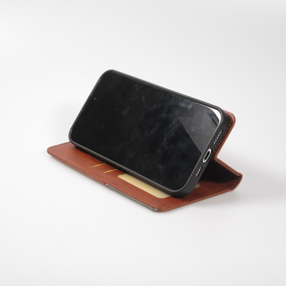 Hülle iPhone 15 - Flip Geometrisch dunkel- Braun