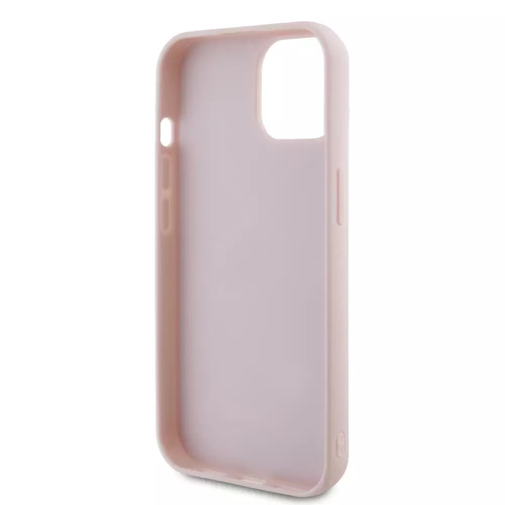 Coque iPhone 15 - Guess similicuir molletonné en carreaux et logo doré métallique en relief - Rose clair