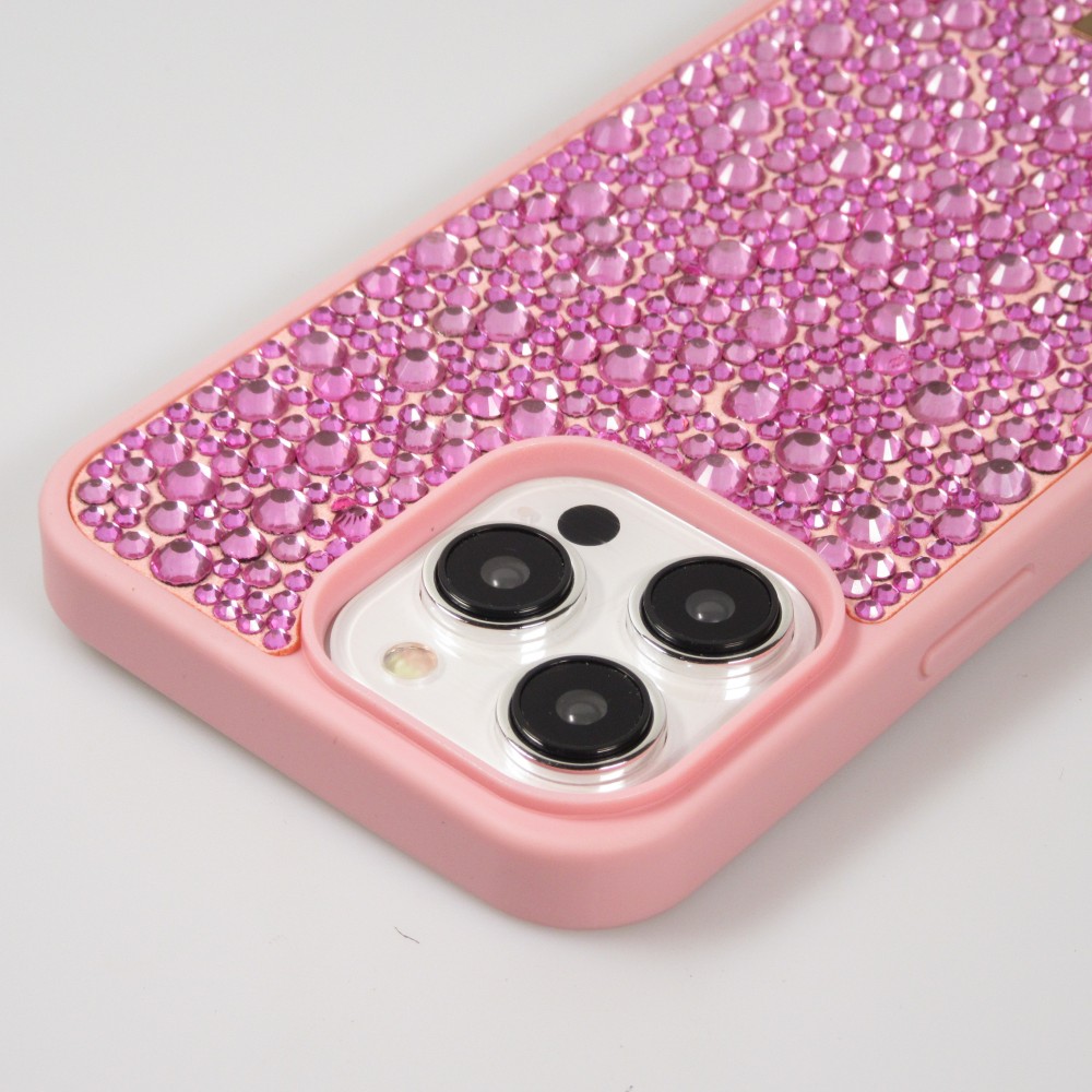Coque iPhone 15 Pro - Diamant strass The Bling World - Rose