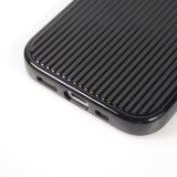Coque iPhone 15 Pro - Gel silicone brillant avec lignes textur&eacute;es - Noir