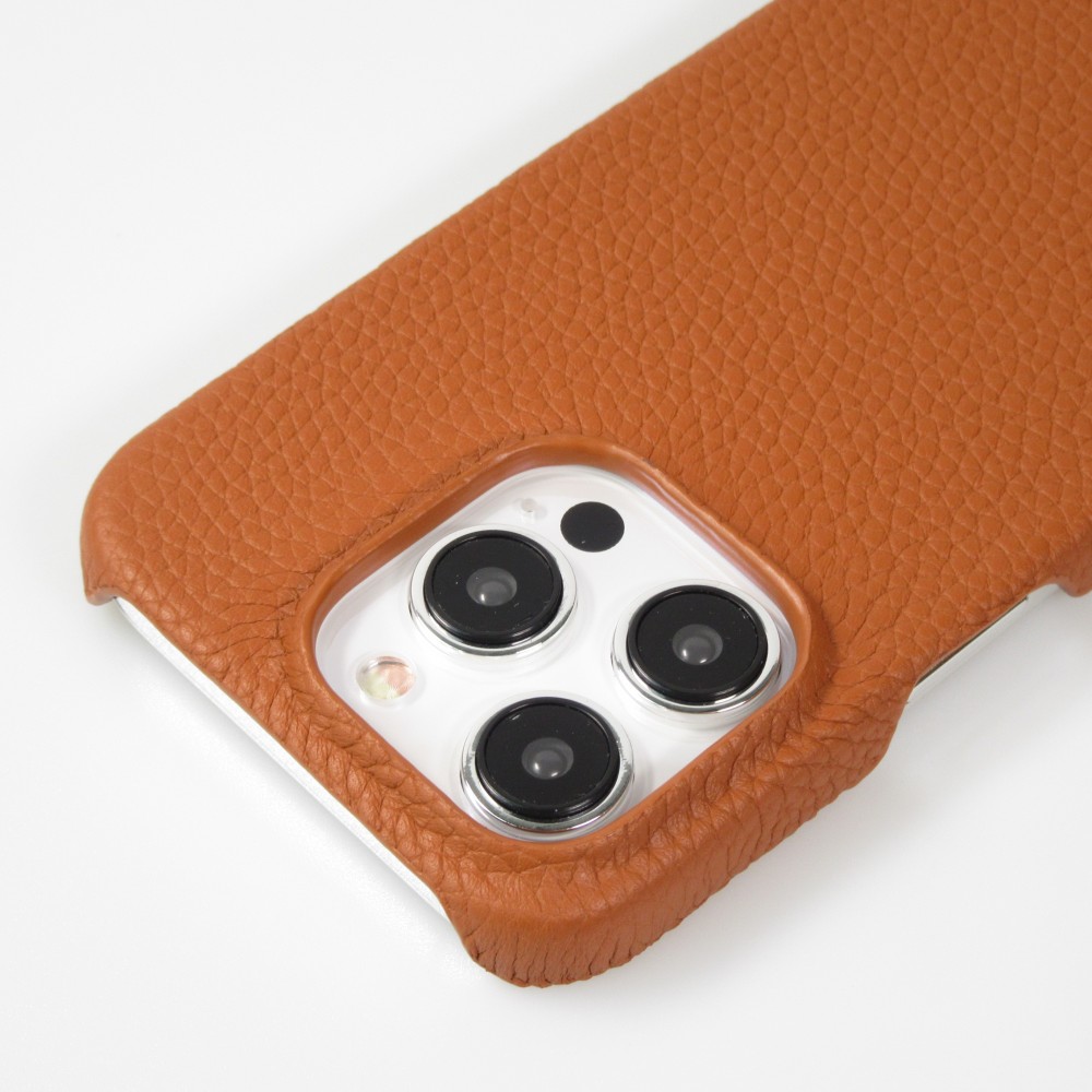 Coque iPhone 15 Pro - Hardcase Slim en cuir v&eacute;ritable - Brun