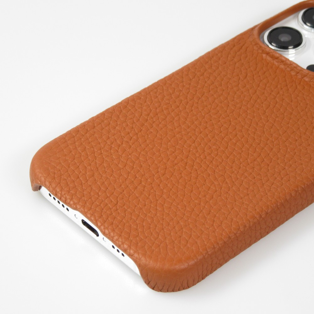 Coque iPhone 15 Pro - Hardcase Slim en cuir v&eacute;ritable - Brun