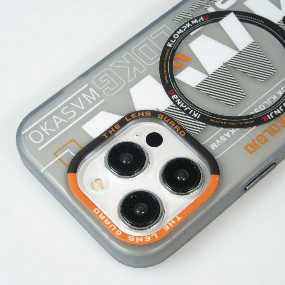 Coque iPhone 15 Pro Max - MWK Cyber Grid silicone avec MagSafe - Gris