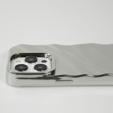 Coque iPhone 15 Pro Max - Silicone avec forme de vague 3D effet mirroir