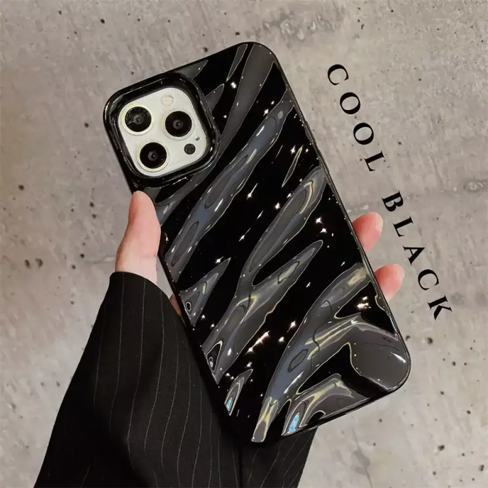 Coque iPhone 15 Pro Max - Silicone avec forme de vague 3D mat - Noir