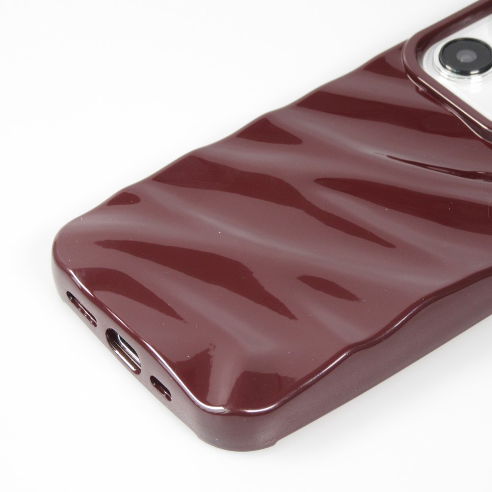 Coque iPhone 15 Pro Max - Silicone avec forme de vague 3D mat - Bordeaux
