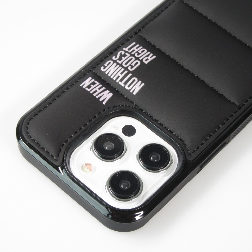 Coque iPhone 15 Pro Max - Silicone coussin 3D Go Left - Noir