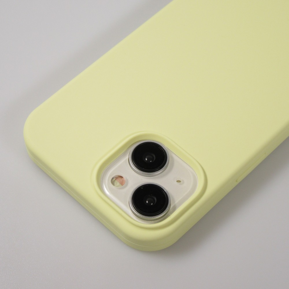 Coque iPhone 15 Plus - Soft Touch - Jaune pastel