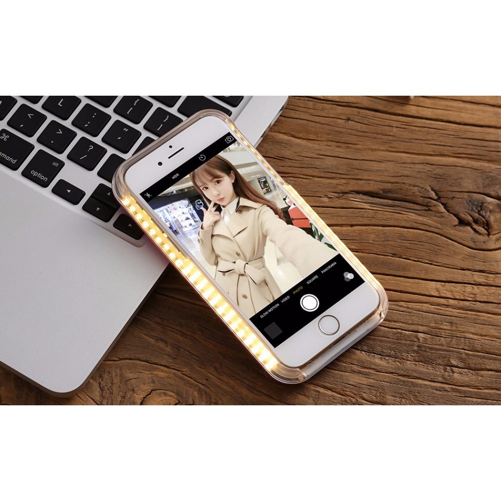 Coque iPhone 7 Plus / 8 Plus - Lumee Selphie LED - Blanc