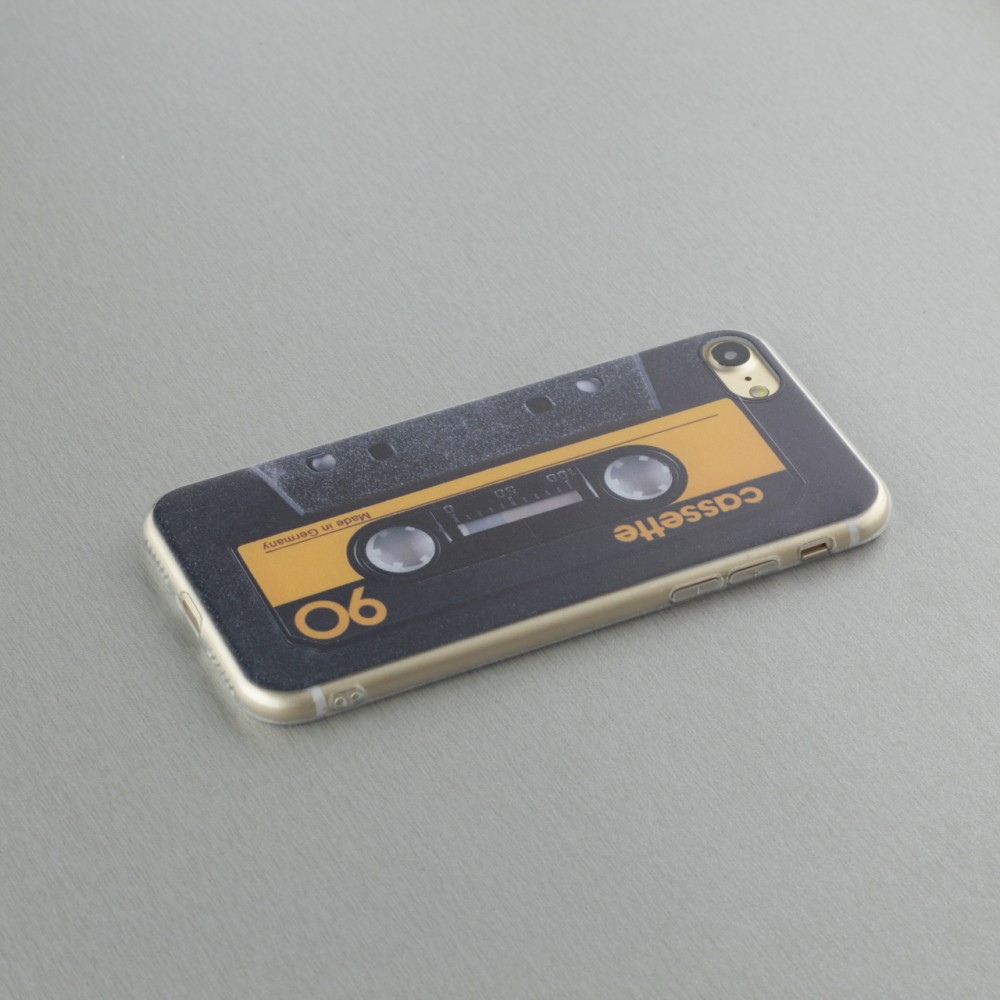 Hülle iPhone 7 / 8 / SE (2020, 2022) - Gummi vintage Kassette 90