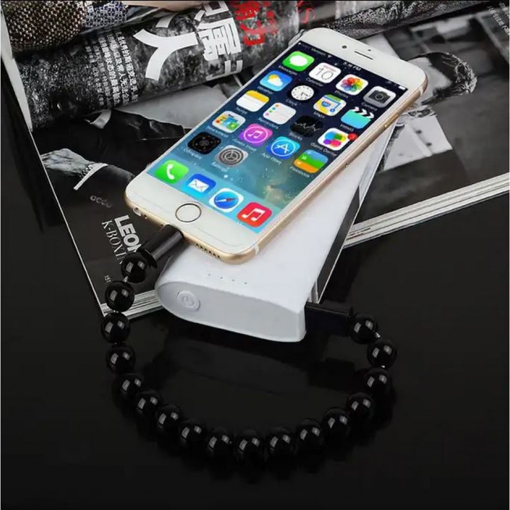 Elegantes Perlen Armband 2 in 1 Ladekabel mit integriertem USB-C Anschluss - Violett