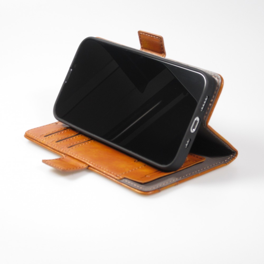 Etui cuir iPhone 16e - Flip Wallet en cuir véritable avec stripe design et compartiment à cartes - Brun