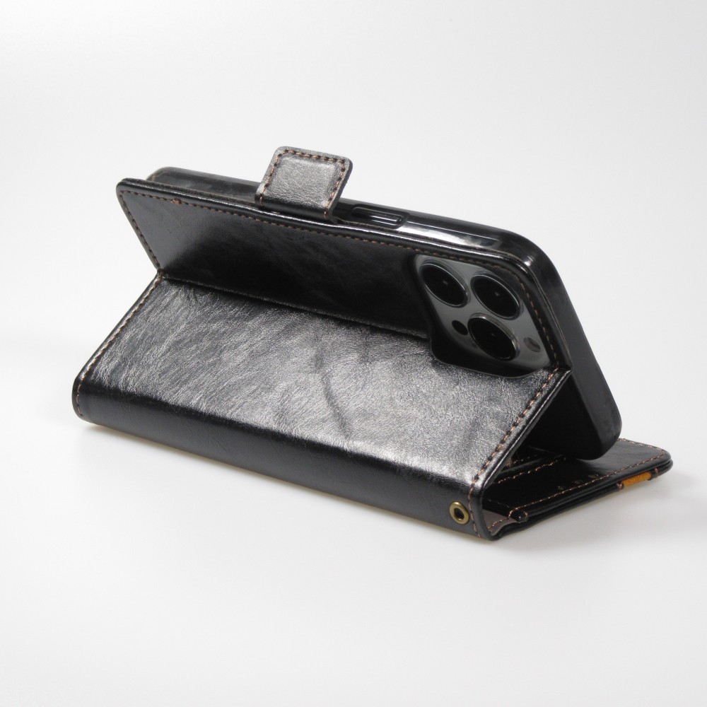 Etui cuir iPhone 16e - Flip Wallet en cuir véritable avec stripe design et compartiment à cartes - Noir