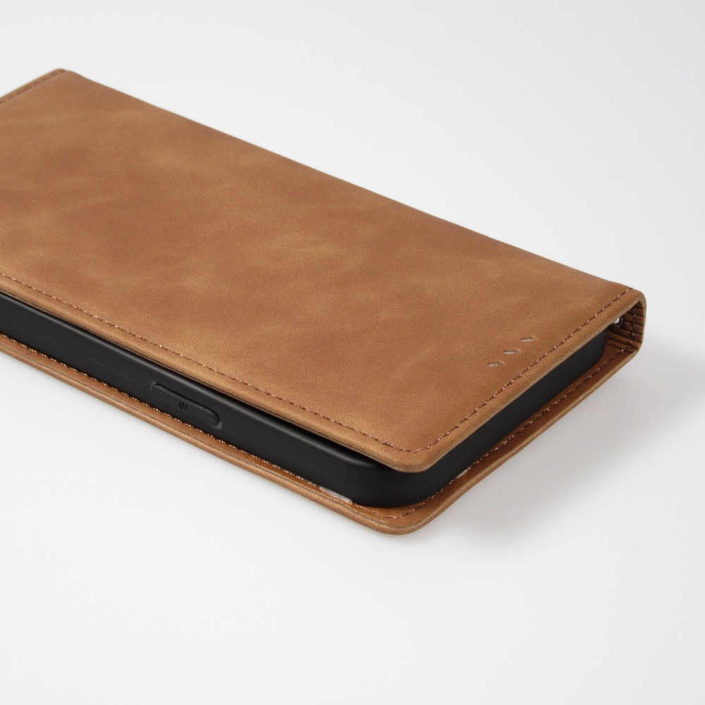 Etui cuir iPhone 16e - Flip Wallet vintage avec fermeture aimantée et compartiment cartes - Brun