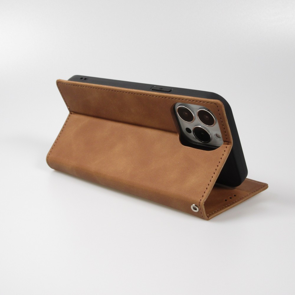 iPhone 13 Pro Leder Tasche - Flip Wallet vintage mit Magnetverschluss und Kartenhalter - Braun