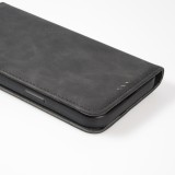 iPhone 16e Leder Tasche - Flip Wallet vintage mit Magnetverschluss und Kartenhalter - Schwarz