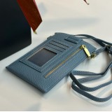 Elegantes umhänge Etui universel für Smartphone bis 6.7 Zoll aus Kunstleder mit Brieftasche - Blau