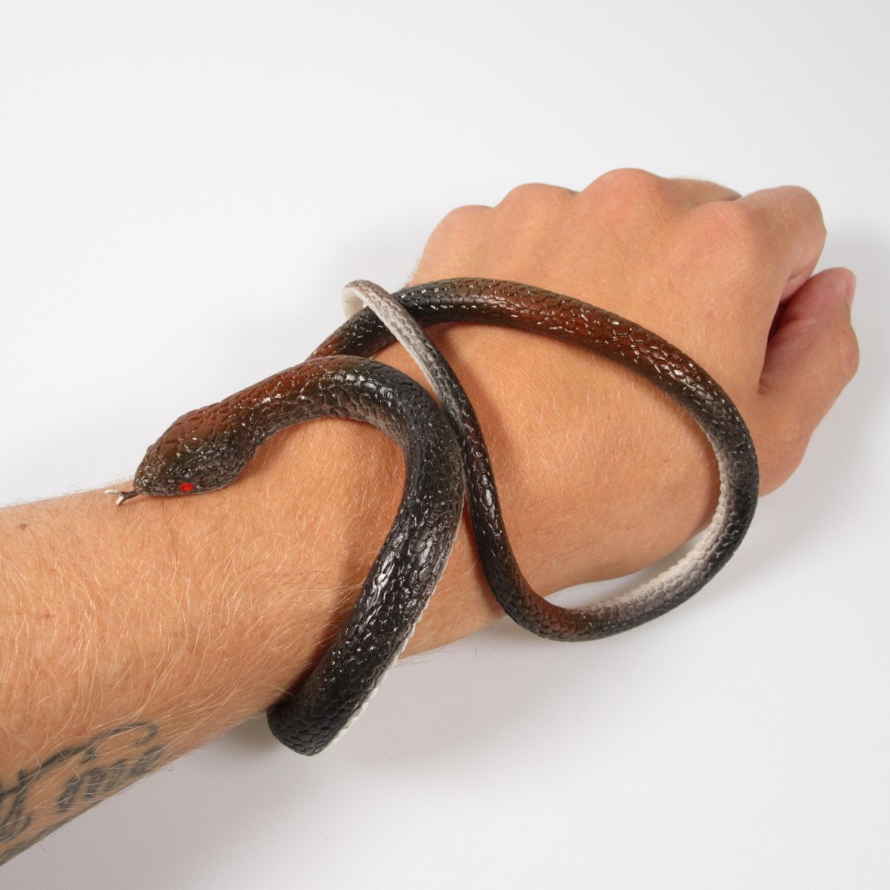 Faux serpent réaliste jouet en silicone pour Halloween (50 cm) - Couleur aléatoire