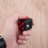 Fidget Cube Anti-Stress Spielzeug Würfel mit 6 Funktionen zum Stressabbau - Schwarz