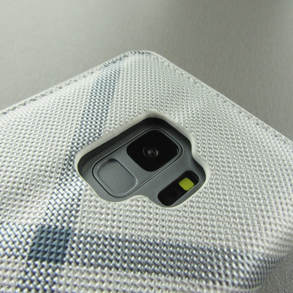 Hülle Samsung Galaxy S9 - Flip Lines - Weiss