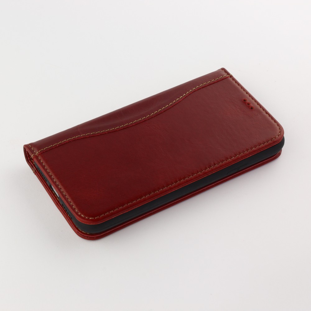 Fourre iPhone 11 - Flip Fierre Shann cuir véritable - Rouge