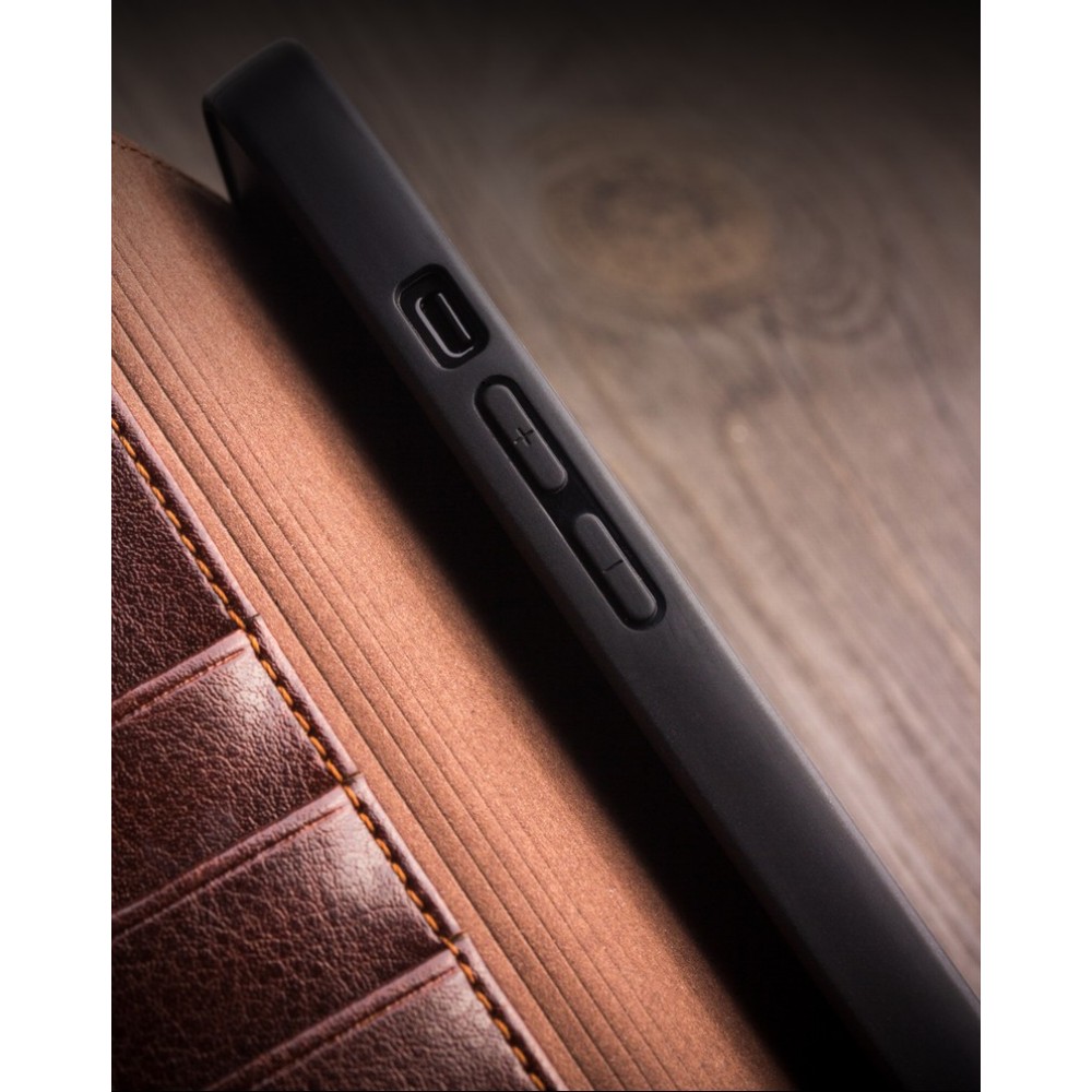 Fourre iPhone 12 Pro Max - Flip Qialino cuir véritable - Brun