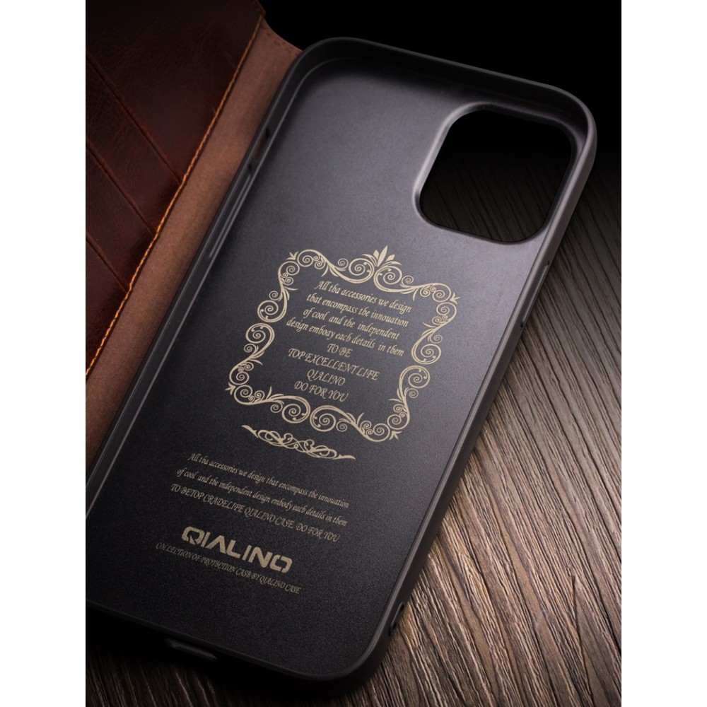 Fourre iPhone 12 mini - Flip Qialino cuir véritable - Noir