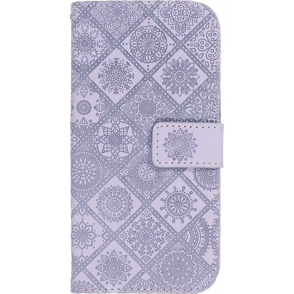iPhone 13 Pro Case Hülle - Premium Flip Wallet Kautschuk oriental Muster mit Magnetverschluss - Hellviolett
