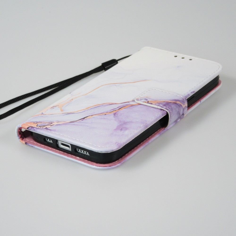 Fourre iPhone 13 - Flip Wallet Liquid Color avec fermeture à aimant - Calm Cloud