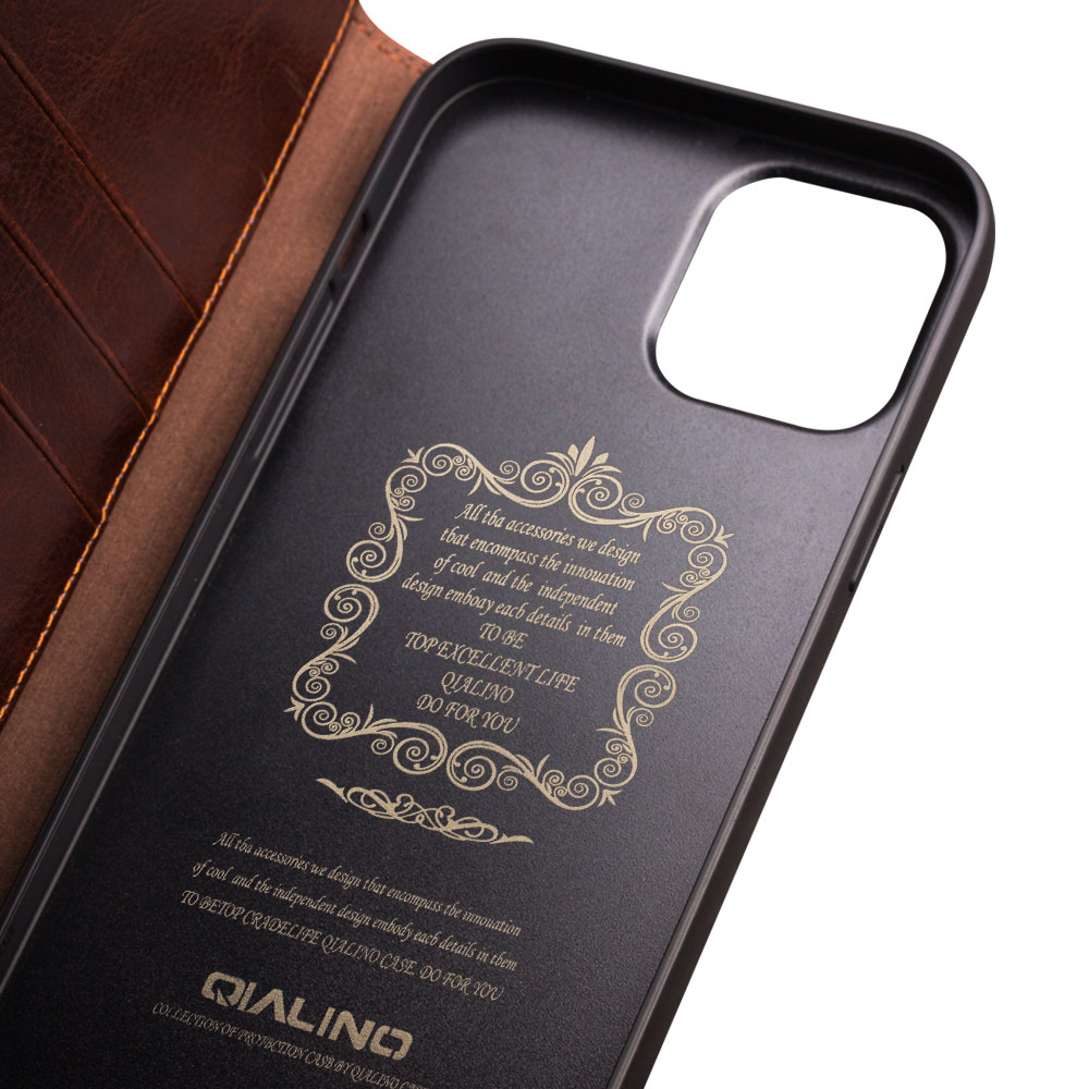 Fourre iPhone 15 Pro Max - Flip Qialino cuir véritable - Brun