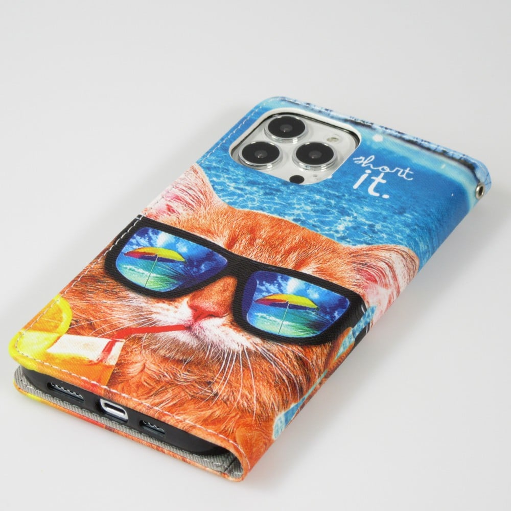 iPhone 13 Pro Case Hülle - Premium Wallet Flip-Magnetverschluss und Kartenfach - Cool Cat sunglasses