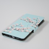 Fourre iPhone 13 Pro - Premium Wallet flip fermeture magnétique et porte-carte - Fleures Sakura - Bleu clair